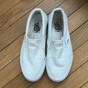 women’s white vans